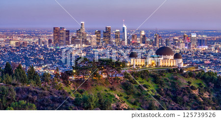 city, town, night 125739526