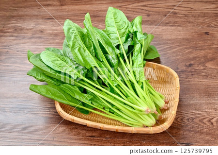 Spinach, spinach, spinach, spinach, green and yellow vegetables, leafy vegetables. Spinach, spinach, spinach, spinach, green and yellow vegetables, leafy vegetables. 125739795