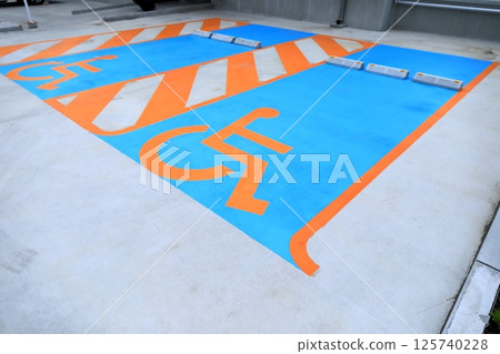 殘疾人停車場 125740228