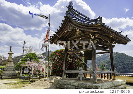 Hayashino An'yoji Temple Bell Tower Mimasaka City, Okayama Prefecture Hayashino An'yoji Temple Bell Tower Mimasaka City, Okayama Prefecture 125740696