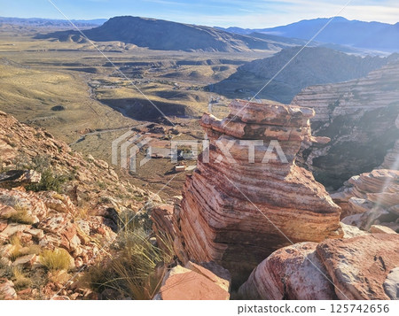 Red Rock Formations in Nevada Desert Vast View from Above Red Rock Formations in Nevada Desert Vast View from Above 125742656