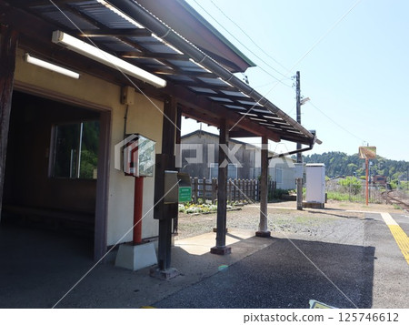 久留裡線小備津站的車站大樓 久留裡線小備津站的車站大樓 125746612