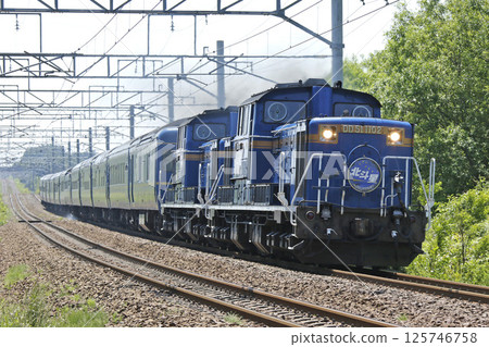 [ARCHIVE] Hokutosei, the luxury sleeper train 125746758