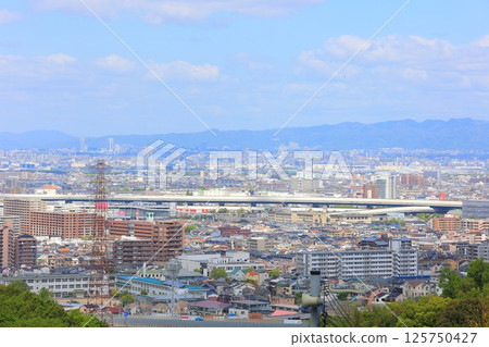 Osaka scenery seen from Shijonawate City, Osaka Prefecture Osaka scenery seen from Shijonawate City, Osaka Prefecture 125750427