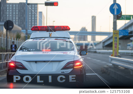 警車 125753108