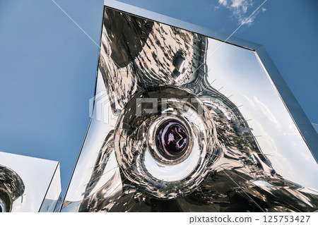 Look up at the Signature Pavilion Look up at the Signature Pavilion 125753427