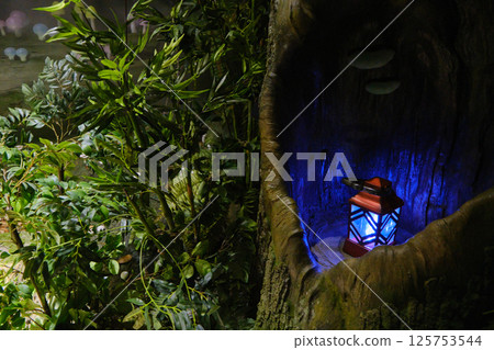 Sumitomo Hall Lamps and Forest Exploration Sumitomo Hall Lamps and Forest Exploration 125753544