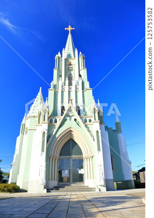[Nagasaki Prefecture] Hirado Xavier Memorial Church on a clear day 125753582