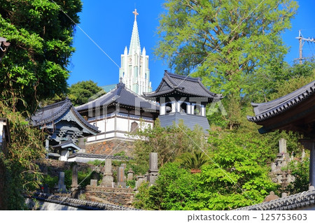 [長崎縣]寺廟和教堂的景色（平戶澤維爾紀念教堂） 125753603
