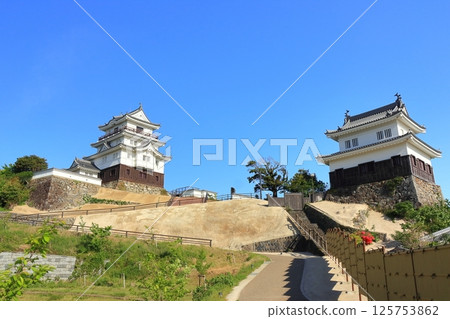 [Nagasaki Prefecture] Hirado Castle ruins on a clear day (castle tower, Kenso-yagura) 125753862