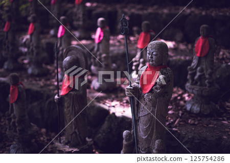 與地藏的風景 與地藏的風景 125754286