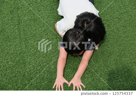 Artificial turf 125754337