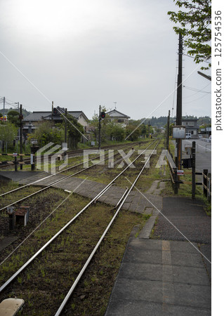 Scenery of Kazusa-Ushiku Station on the Kominato Railway Scenery of Kazusa-Ushiku Station on the Kominato Railway 125754536