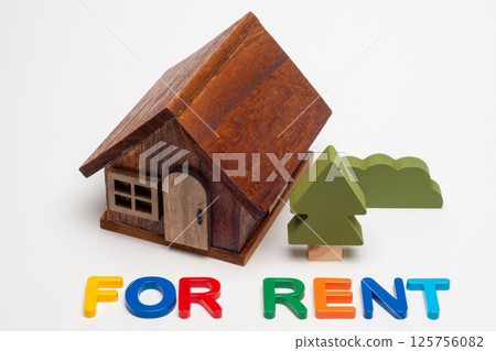 Rental house sign and house model 125756082