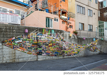 Gamcheon Culture Village 125758175