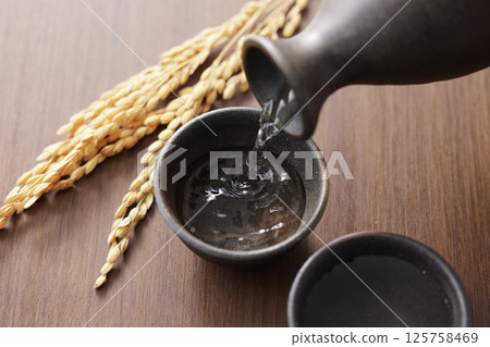 Sake  125758469