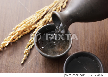 Sake  125758470
