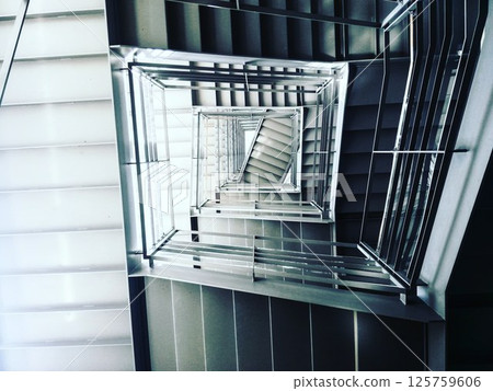 Geometric Spiral Staircase 125759606