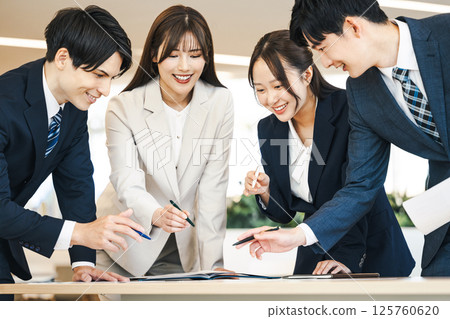 商界人士集思廣益 125760620