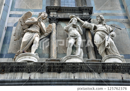 Statues of Christ, the Baptist and an Angel, Baptistery of San Giovanni, Florence, Italy Statues of Christ, the Baptist and an Angel, Baptistery of San Giovanni, Florence, Italy 125762376