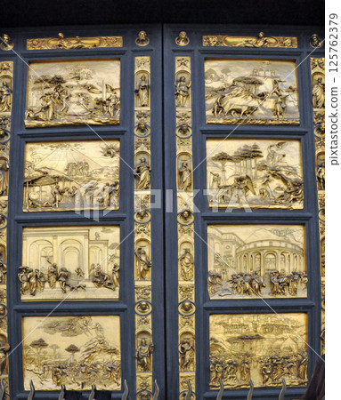 Gate to Paradise, Baptistery of San Giovanni, Florence, Italy Gate to Paradise, Baptistery of San Giovanni, Florence, Italy 125762379
