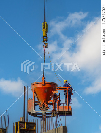 Concrete mix pouring 125762523