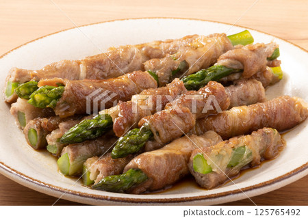 蘆筍肉捲 蘆筍肉捲 125765492