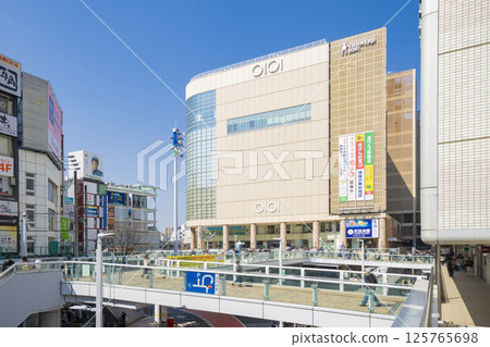 Kitasenju Station 125765698