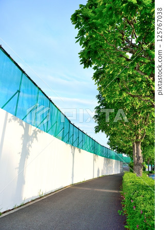 尊重景觀的建築工地牆 125767038