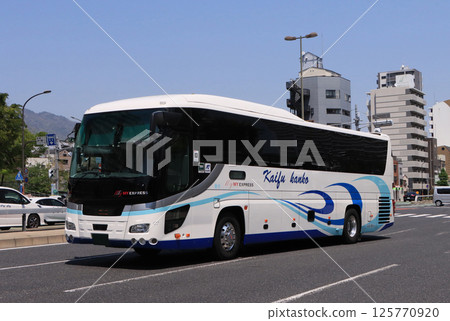 神戶市內運行的海部觀光巴士 神戶市內運行的海部觀光巴士 125770920