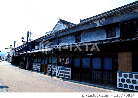 Yamaga City, Kumamoto Prefecture: The charming, retro streets of Buzen Kaido 125770934