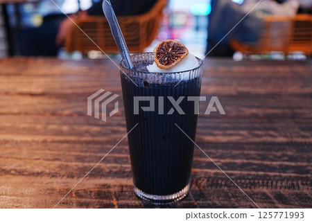 可樂漂浮 125771993