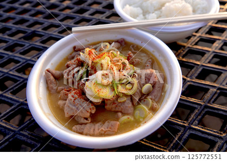 Joshu specialty, stewed offal with rice, B-grade gourmet Joshu specialty, stewed offal with rice, B-grade gourmet 125772551