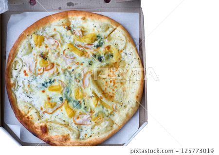 Pizza in pack with cheese, pineapple, bacon meat 125773019