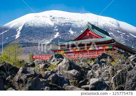 Snow-covered Mt. Asama and the Mt. Asama Kannondo Hall at Onioshidashi Garden Snow-covered Mt. Asama and the Mt. Asama Kannondo Hall at Onioshidashi Garden 125775478