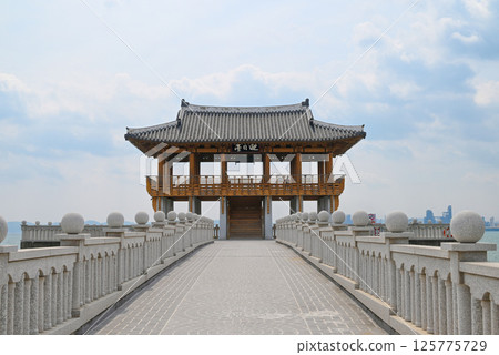 [韓國/浦項市]海上躍日台 125775729