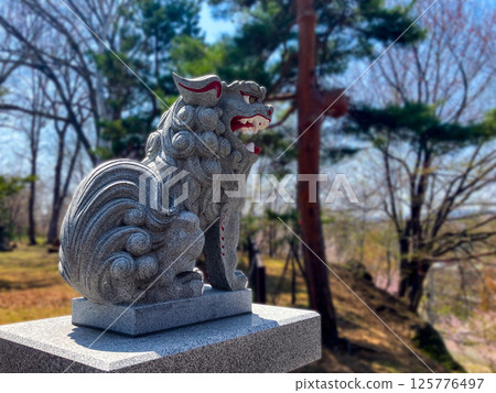 蘆別神社（Ashiribetsu Jinja），守護獅子狗，札幌市清田區，陰天。 125776497