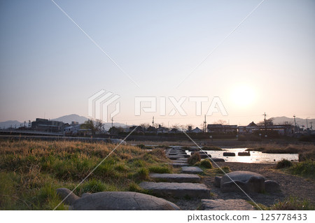 鴨川三角洲與清晨的踏腳石 4 鴨川三角洲與清晨的踏腳石 4 125778433