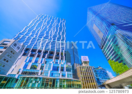 日本東京城市景觀：澀谷溪流、澀谷爭奪廣場以及澀谷「東急村」的其他建築 125780973