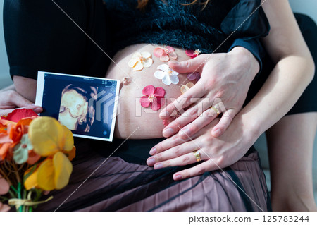 A couple waiting for their baby 125783244