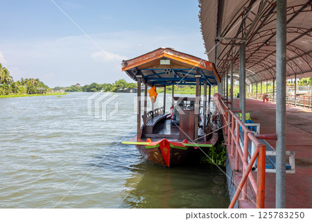 River Ferry at Wat Hom Kret river this is very famous for tourist 125783250