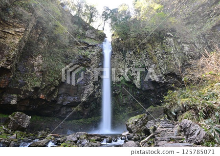 阿彌陀佛瀑布 125785071