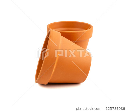 Empty terracotta flower pots, clay garden vase, brown ceramic plant container, garden pottery earthenware 125785086