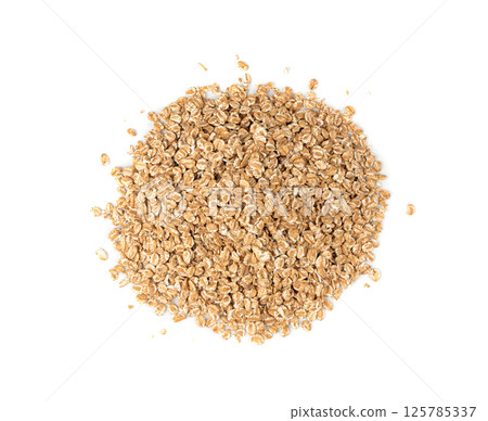 Spelt flakes isolated, dry raw rolled flat oat grains, wheat, oatmeal or bran, barley rye cereals Spelt flakes isolated, dry raw rolled flat oat grains, wheat, oatmeal or bran, barley rye cereals 125785337