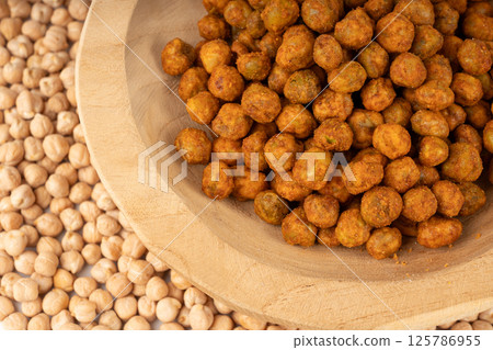 Roasted chickpeas, leblebi pile, spicy fried chana, crispy chick peas with mint and spices, east snack Roasted chickpeas, leblebi pile, spicy fried chana, crispy chick peas with mint and spices, east snack 125786955