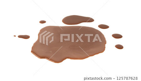 Spilled chocolate milk isolated, hot chocolate puddle, liquid stain, coffee splatter, brown latte 125787628