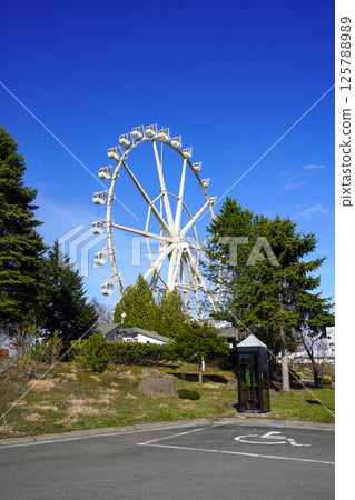 美山峠的摩天輪(北海道上富良野市) 美山峠的摩天輪(北海道上富良野市) 125788989