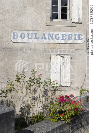 A bakery in the Dordogne region of France 125789262