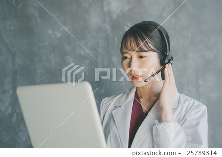 Online practice Online practice 125789314