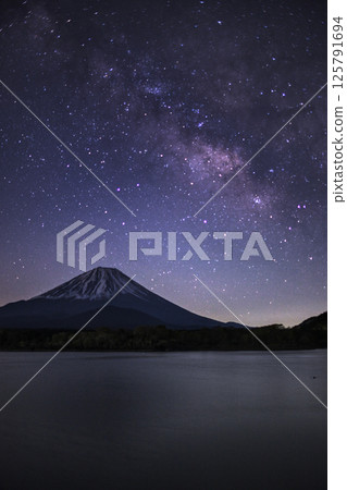 Spring Milky Way and Mt. Fuji 125791694